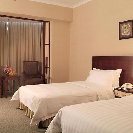 Rosedale Hotel & Suites Guangzhou - Free Shuttle Bus To Canton Fair Exterior photo