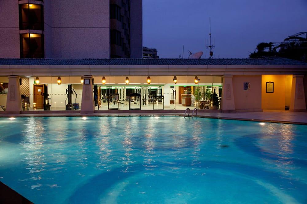 Rosedale Hotel & Suites Guangzhou - Free Shuttle Bus To Canton Fair Exterior photo