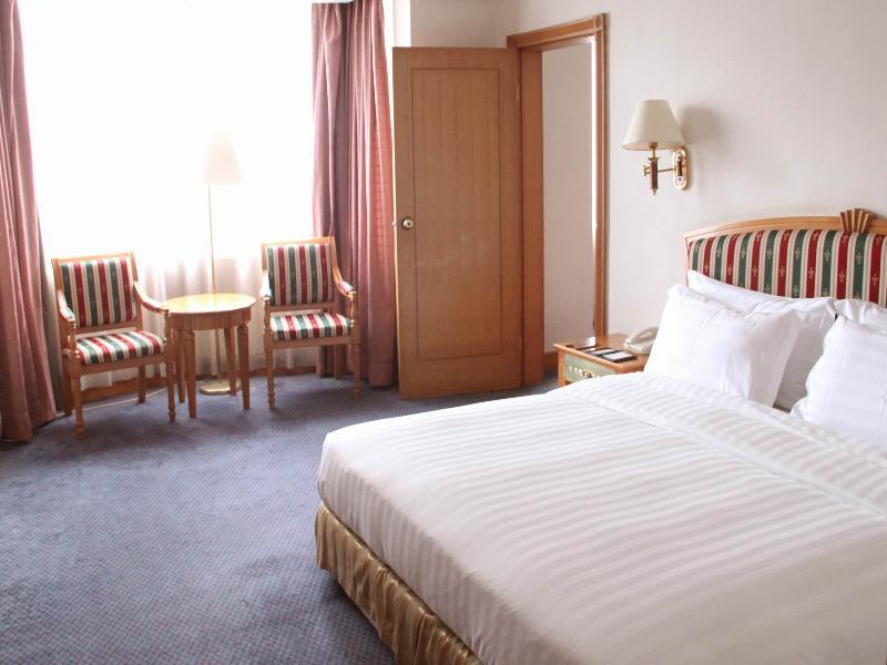 Rosedale Hotel & Suites Guangzhou - Free Shuttle Bus To Canton Fair Exterior photo