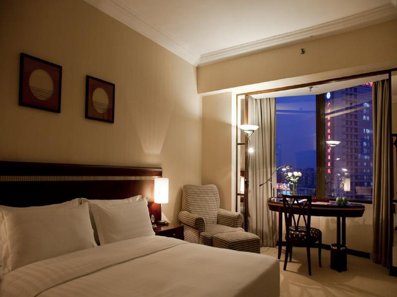 Rosedale Hotel & Suites Guangzhou - Free Shuttle Bus To Canton Fair Exterior photo