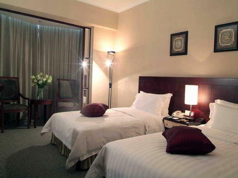 Rosedale Hotel & Suites Guangzhou - Free Shuttle Bus To Canton Fair Exterior photo