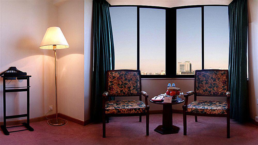 Rosedale Hotel & Suites Guangzhou - Free Shuttle Bus To Canton Fair Exterior photo